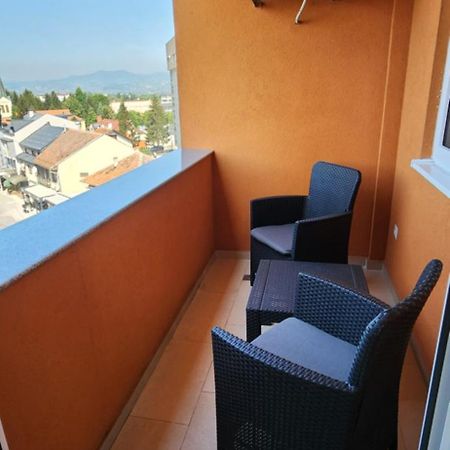 Brand New Two Bedroom And One Living Room Apartment In A Great Location! Сараєво Екстер'єр фото