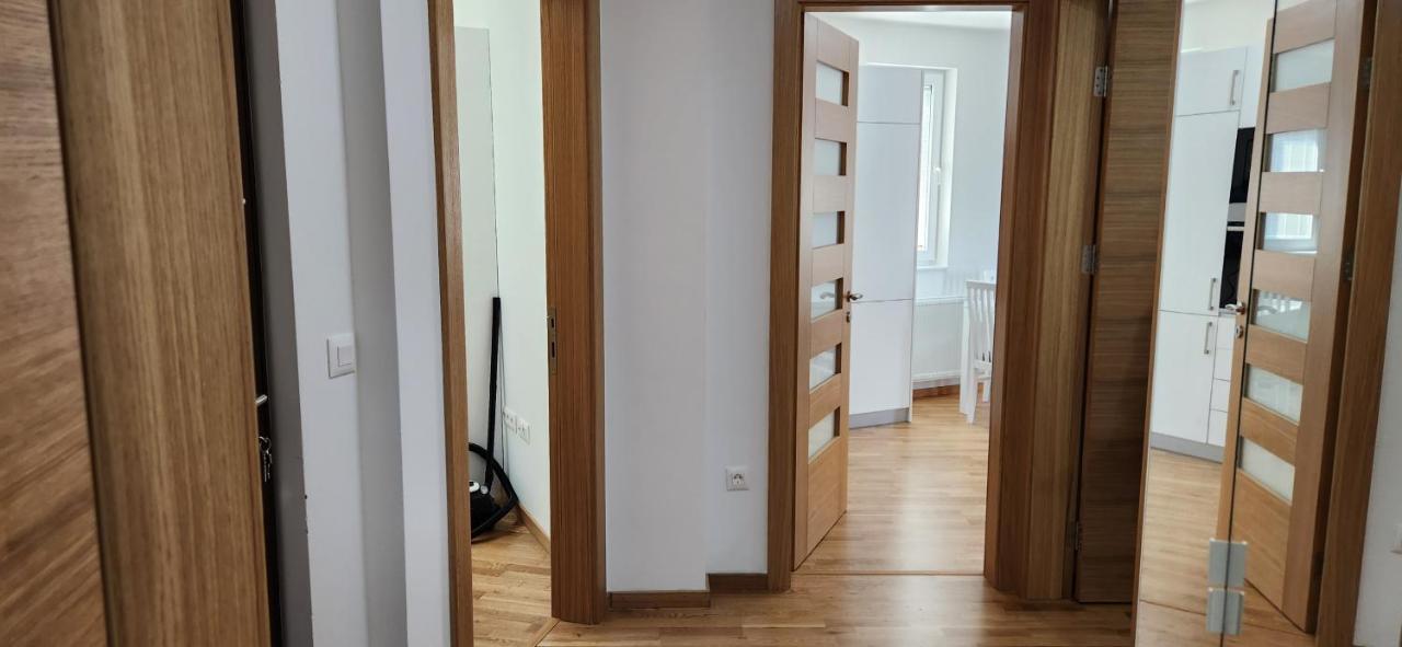 Brand New Two Bedroom And One Living Room Apartment In A Great Location! Сараєво Екстер'єр фото