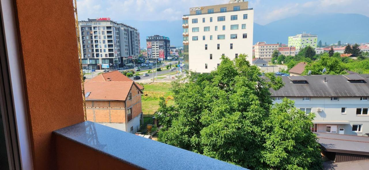 Brand New Two Bedroom And One Living Room Apartment In A Great Location! Сараєво Екстер'єр фото