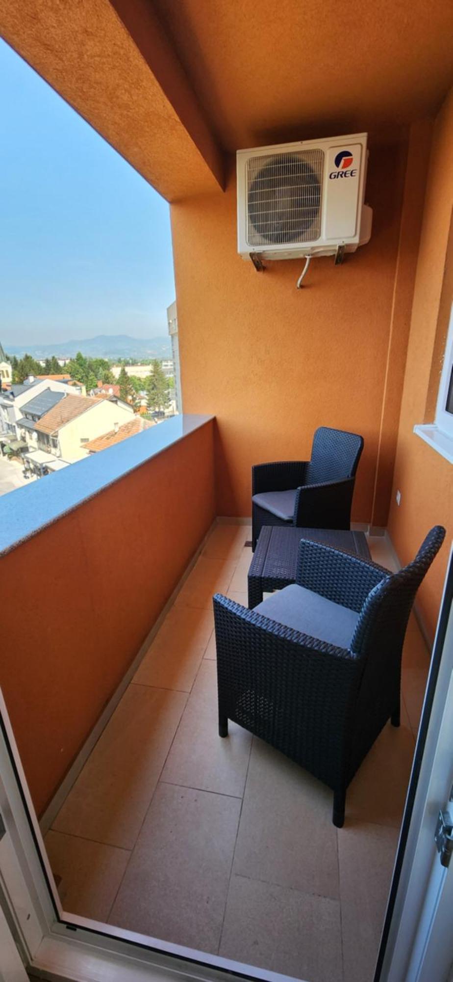 Brand New Two Bedroom And One Living Room Apartment In A Great Location! Сараєво Екстер'єр фото
